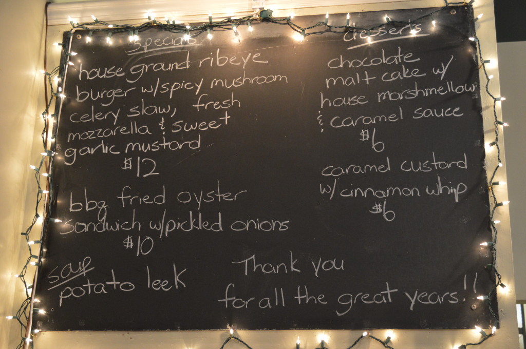 The final lunch menu at the Lincoln Cafe in Mount Vernon, Iowa, is shown on Dec. 21, 2013. (photo/Cindy Hadish)