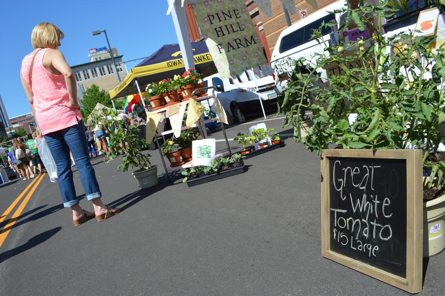 Photos Opening day at the Downtown Farmers Market Homegrown Iowan